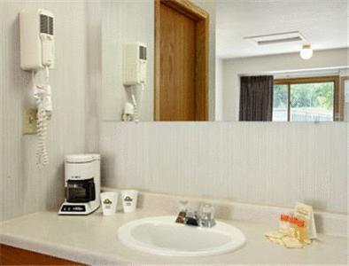 Travelodge By Wyndham Red Wing Phòng bức ảnh